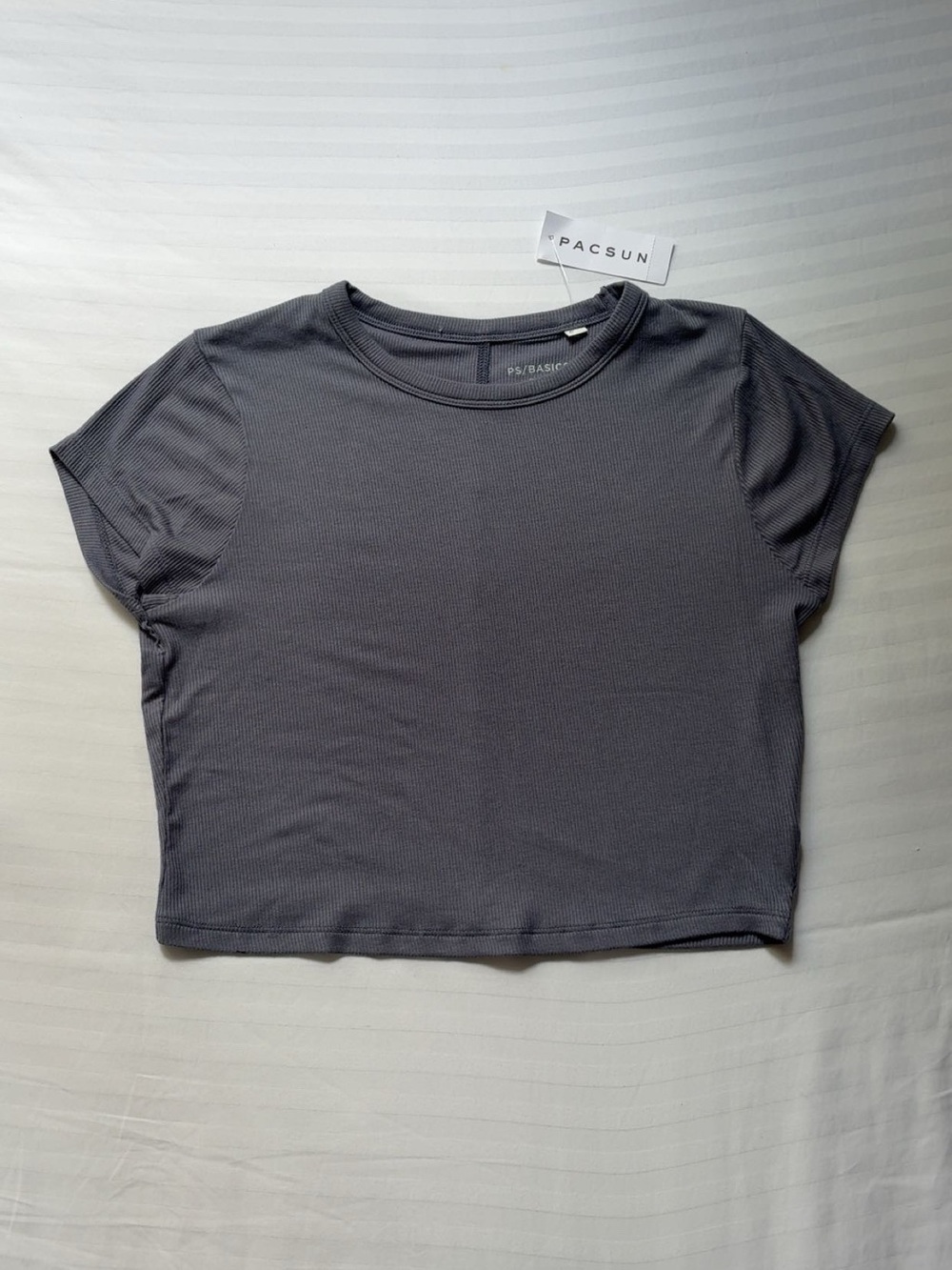 PacSun Charcoal Gray Short Sleeve Crop Tee